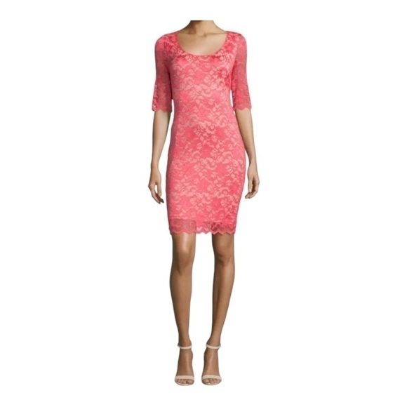 Badgley Mischka Dresses & Skirts - BADGLEY MISCHKA BELLE-PINK LACE DRESS-SIZE6